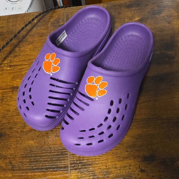 FOCO Clemson Tiger Clogs - Picture 1 of 3